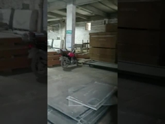 ξύλινα έπιπλα εργαστηρίων