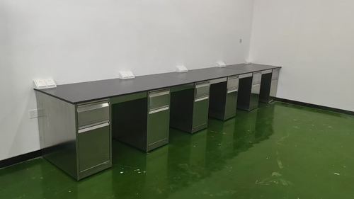 Τελευταίες εταιρικές ειδήσεις για Ευέλικτη Σύνδεση Μπουλονιών Κατασκευαστές Εργαστηριακών Πάγκων από Ανοξείδωτο Χάλυβα για τη Βιομηχανία Τροφίμων και Ποτών