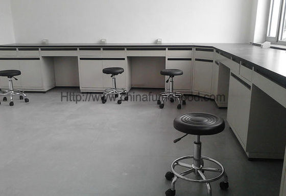 Καλή τιμή Εμπορική πολυ επιλογή Worktops γραφείων εργαστηριακών τοίχων με τις έδρες σκαμνιών σε απευθείας σύνδεση