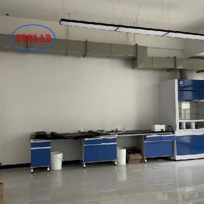Καλή τιμή Εξαιρετική εξυπηρέτηση πελατών Πολλαπλά ντουλάπια και υλικά ξύλου Χημεία Εργαστηριακό γραφείο λύση για προηγμένη εργαστηριακή εργασία σε απευθείας σύνδεση